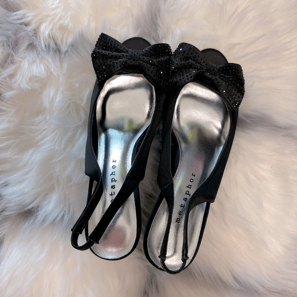 Metaphor High heels